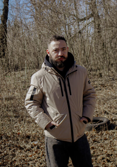  ,   Mikhail, 30 ,   ,   