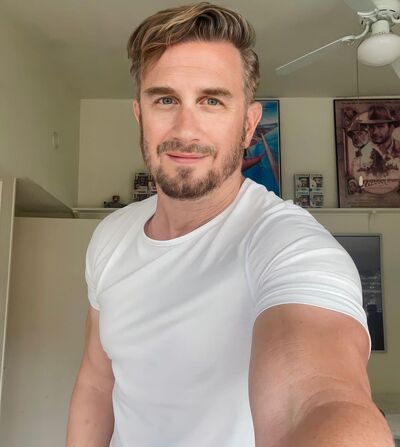  ,   David, 46 ,   ,   