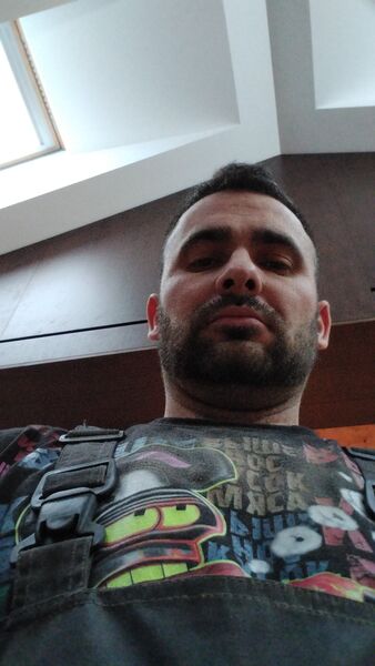  ,   Ivan, 37 ,   ,   , c , 