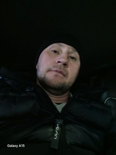  ,   Vladimir, 40 ,   ,   