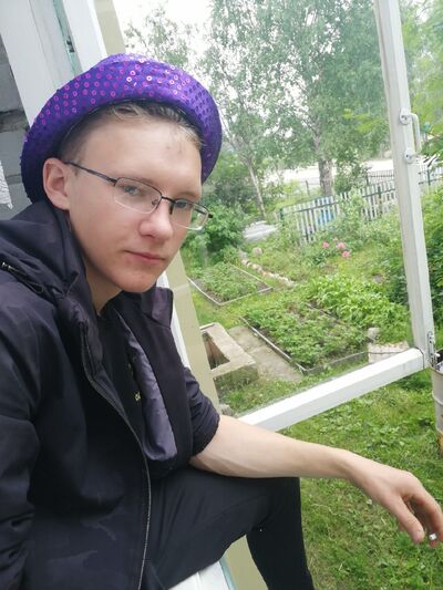  ,   Kolya, 22 ,   ,   