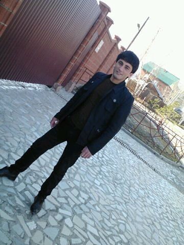  ,   Doktor Maks, 33 ,   ,   , c 