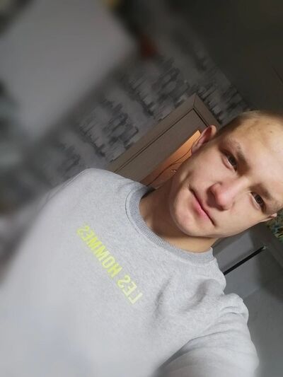  ,   Denis, 21 ,   ,   , c 