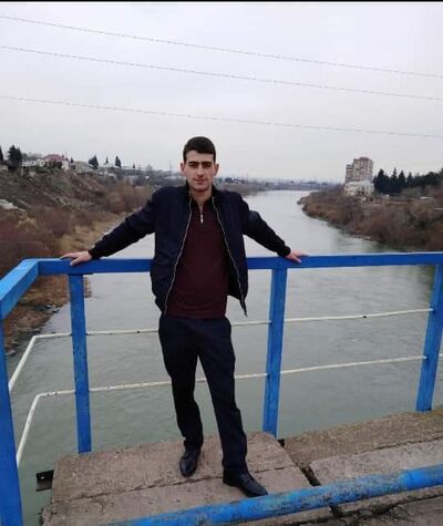  ,   Yasha, 28 ,   ,   , c 