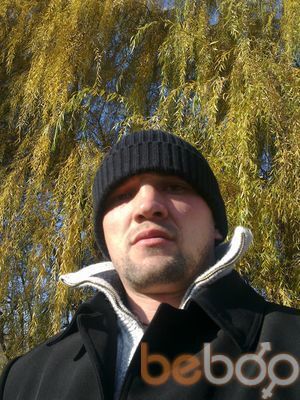  ,   Nickazer, 42 ,   