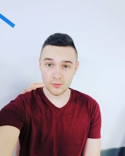  ,   Oleg, 33 ,   , 
