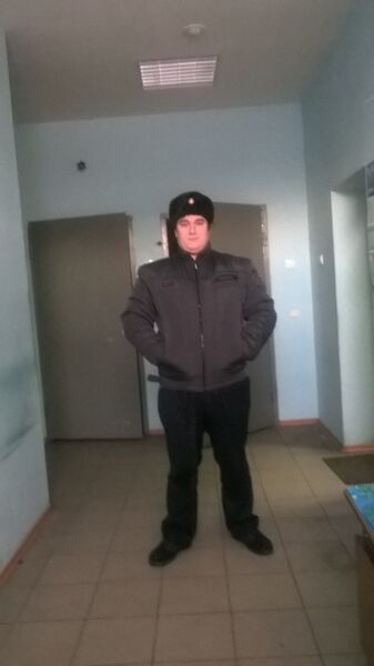  ,   Artem, 33 ,   ,   , c 