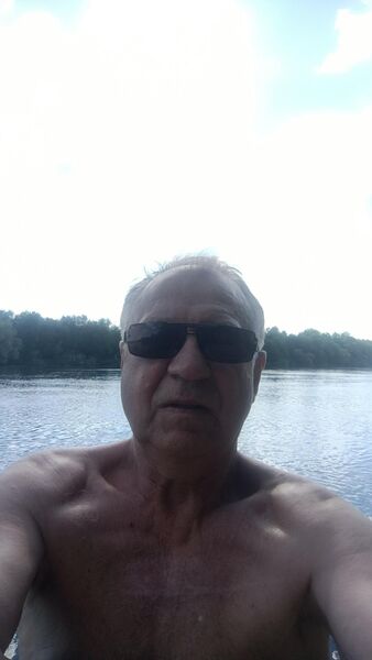  ,   Nikolay, 70 ,   ,   , c , 