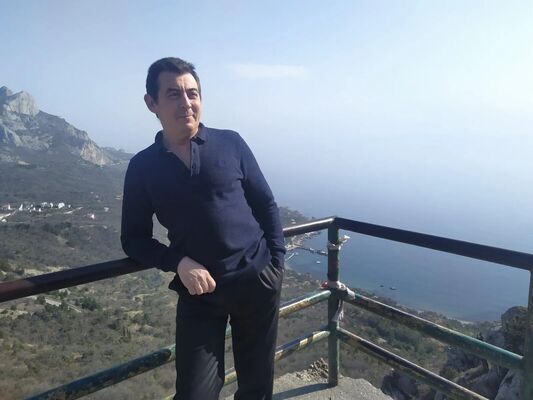  ,   Gennadi, 47 ,   ,   