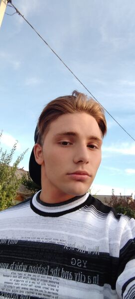  ,   Shamil, 21 ,   ,   