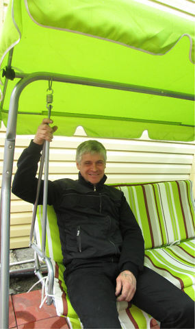  7517033  VIKTOR, 53 ,    