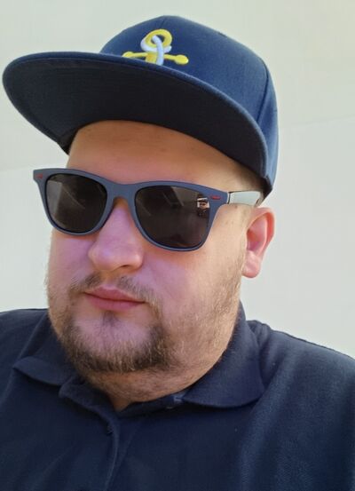  Arnsberg,   Waldmar, 38 ,   