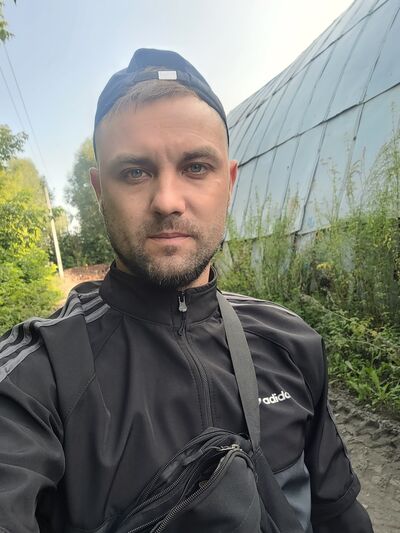 ,   Vladislav, 32 ,   ,   , c , 