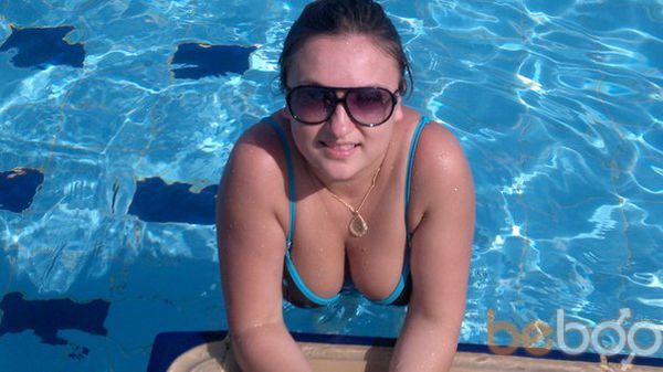 ,   Queen, 39 ,   