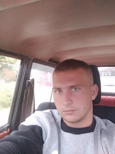  ,   Igor, 29 ,   