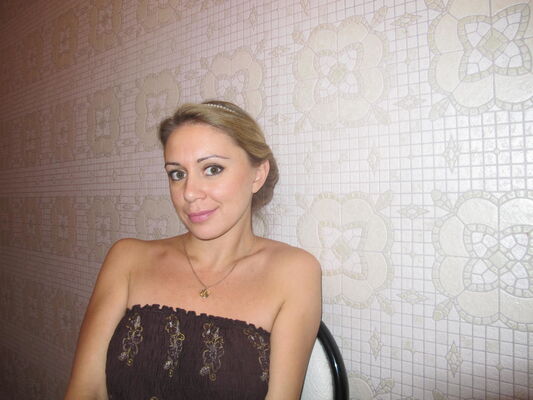  ,   Irena, 42 ,     , c 