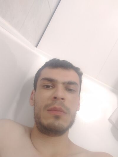  ,   Robert, 28 ,   ,   