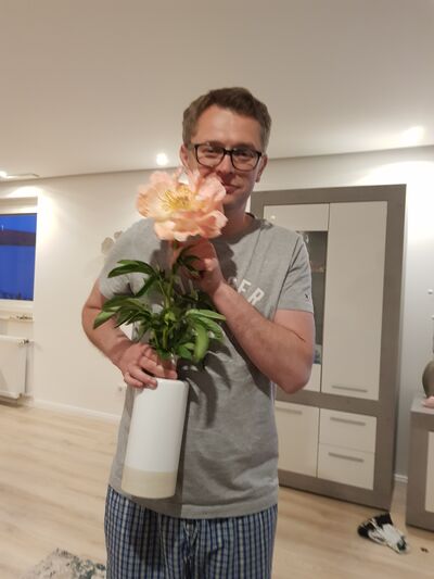  ,   Aleck, 43 ,   ,   