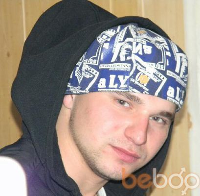  ,   Vitalik, 35 ,   