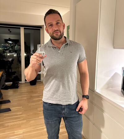  ,   Matvej, 38 ,  
