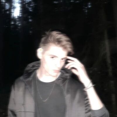  Praha,   Artem, 20 ,   , 