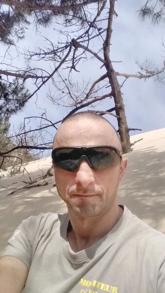  Begles,   Artem, 40 ,     , c 