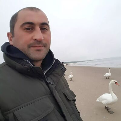  ,   Levani, 37 ,   ,   , c , 