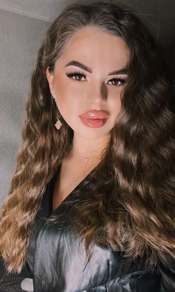 ,   Helen, 25 ,   ,   