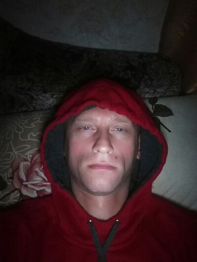  ,   Ruslan, 51 ,   ,   , c 