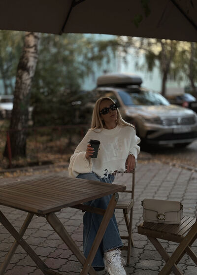  ,   Diana, 40 ,   ,   , c 