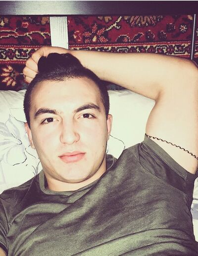  ,   Alex, 30 ,   