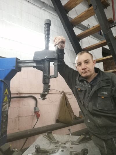  ,   Vitek, 44 ,   ,   