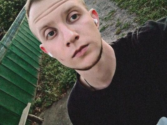  --,   Gercog, 27 ,   ,   , c , 