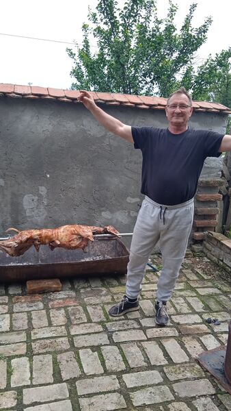  ,   Sasa, 58 ,   ,   