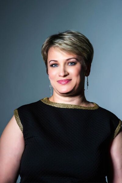  ,   Larisa, 46 ,   ,   , c 