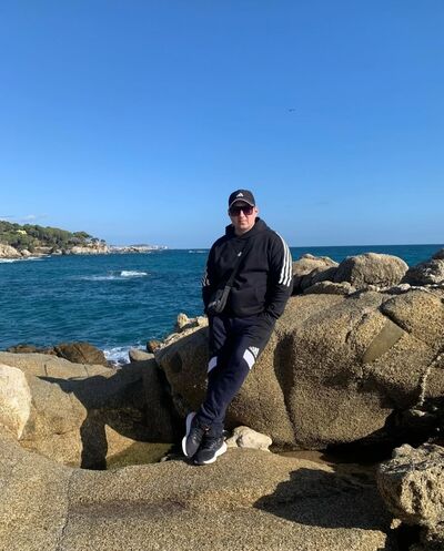  ,   Victor, 35 ,   ,   