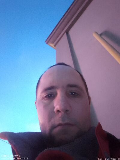  ,   Vova, 37 ,   ,   