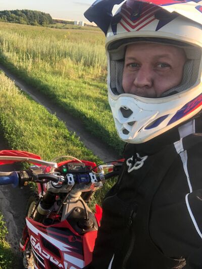  ,   Ilya, 35 ,   ,   