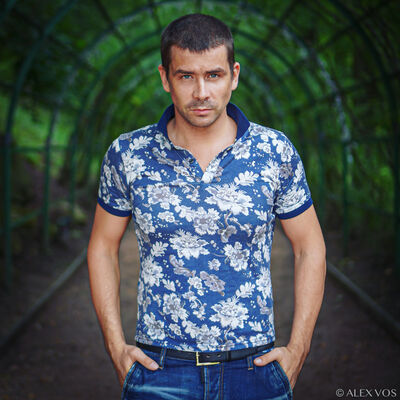  ,   Alex, 35 ,     , c 
