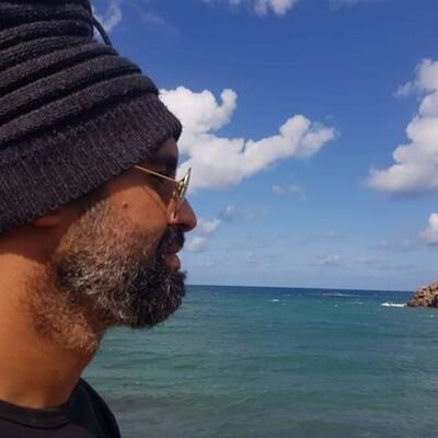  ,   Daly, 37 ,   ,   , c 