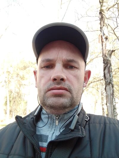  ,   Aleksandr, 45 ,   c 