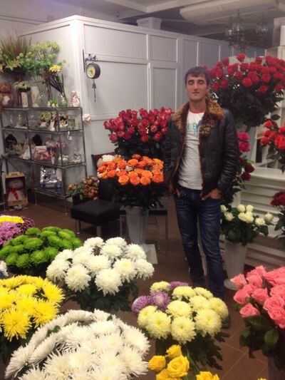  --,   Ali, 36 ,   ,   , 