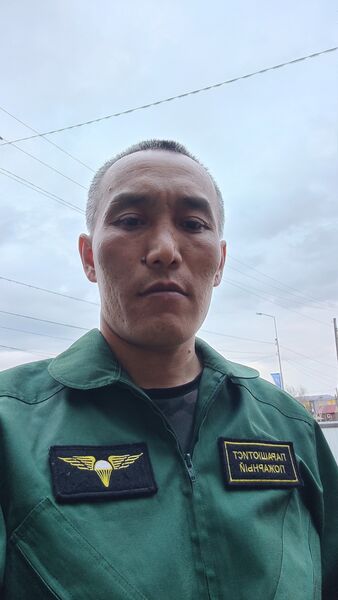  ,   Nikita, 40 ,   ,   