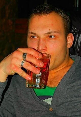  ,   Oleg, 33 ,   ,   , c 