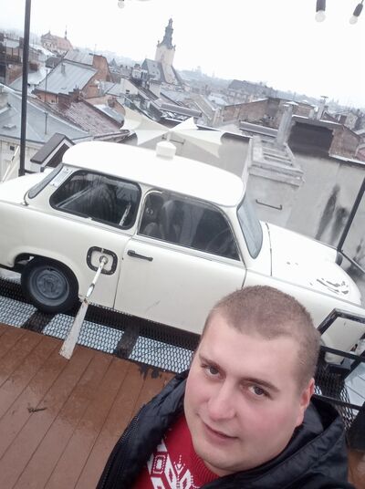  ,   Artem, 33 ,   ,   , c 