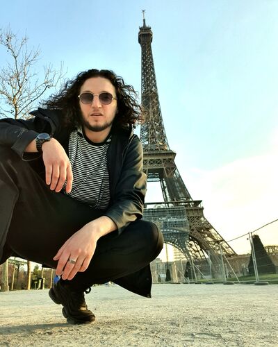  1er Arrondissement,   George, 33 ,   ,   