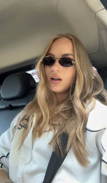  ,   , 28 ,   ,   