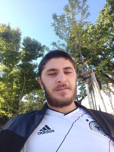  ,   Vaniko, 33 ,   ,   , c 