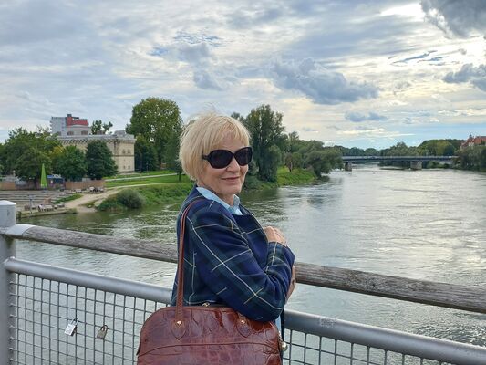  Nuernberg,   Nataliya, 72 ,     , c 