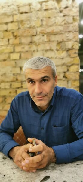  ,   Ali, 43 ,   ,   